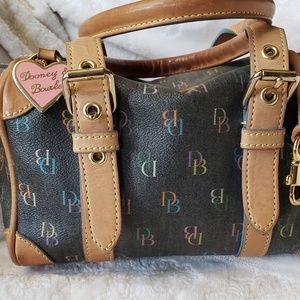Dooney & Bourke little handbag